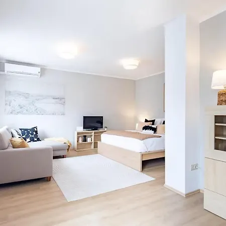 Batthyány Apartman *