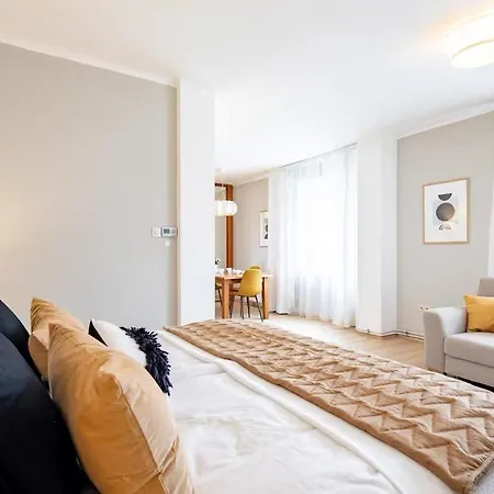 Batthyány Apartman *